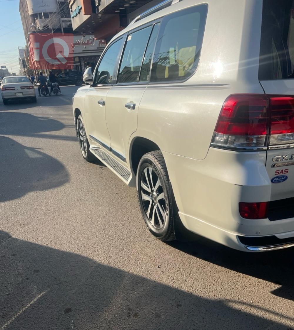 تويوتا لاندكروزر